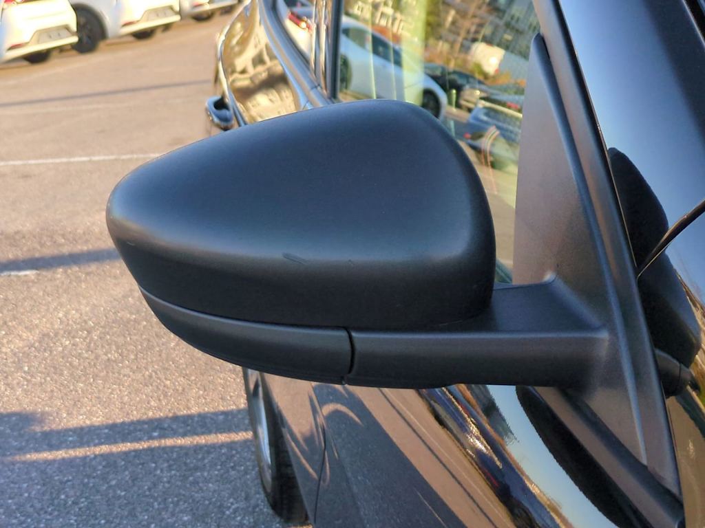 Thumbnail: 2025 Ford Escape - 17