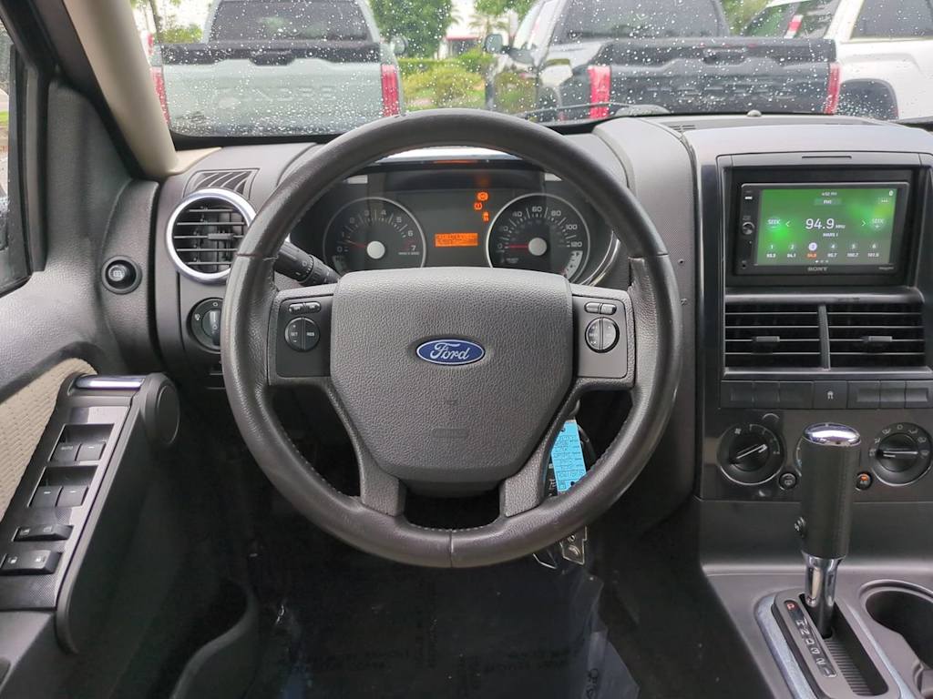 Thumbnail: 2008 Ford Explorer - 8