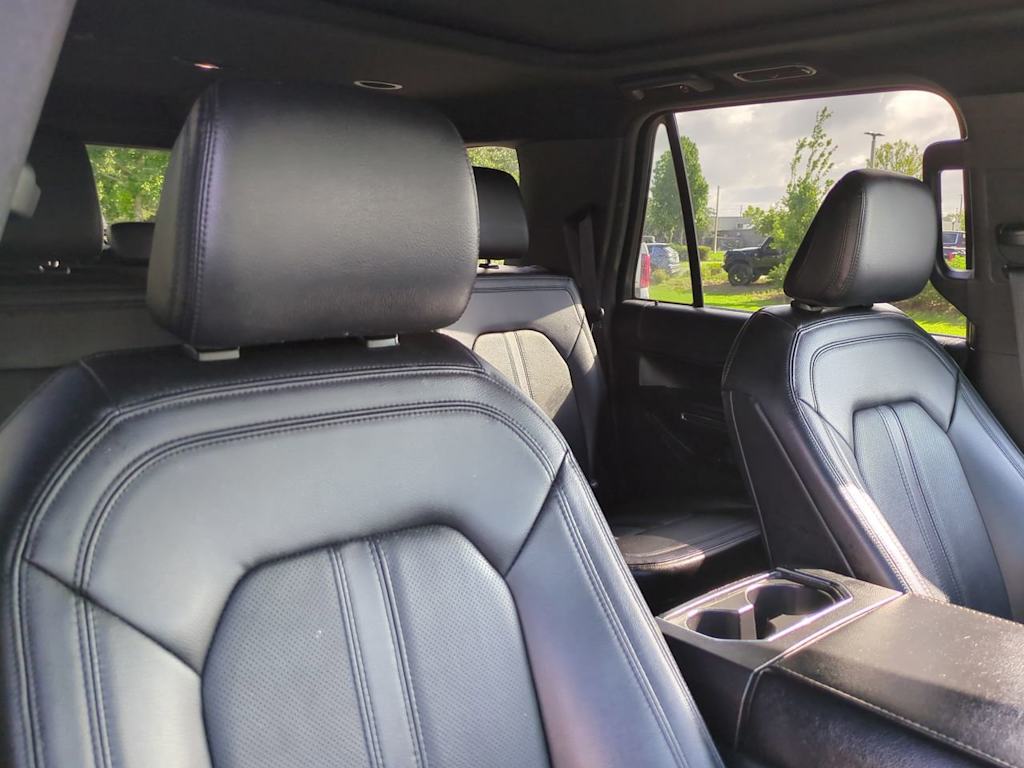 Thumbnail: 2021 Ford Expedition MAX - 10