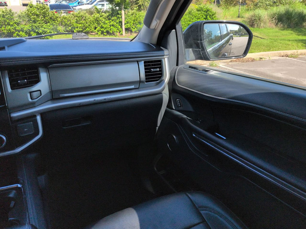 Thumbnail: 2024 Ford Expedition - 12