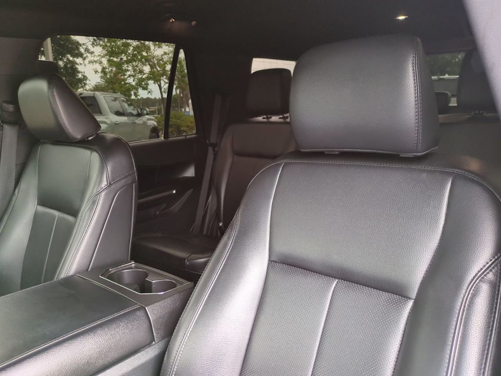 Thumbnail: 2021 Ford Expedition - 10