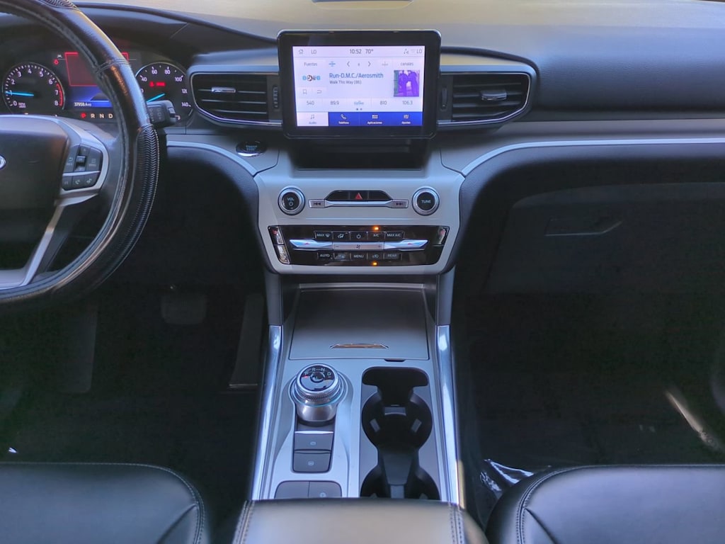 Thumbnail: 2022 Ford Explorer - 13