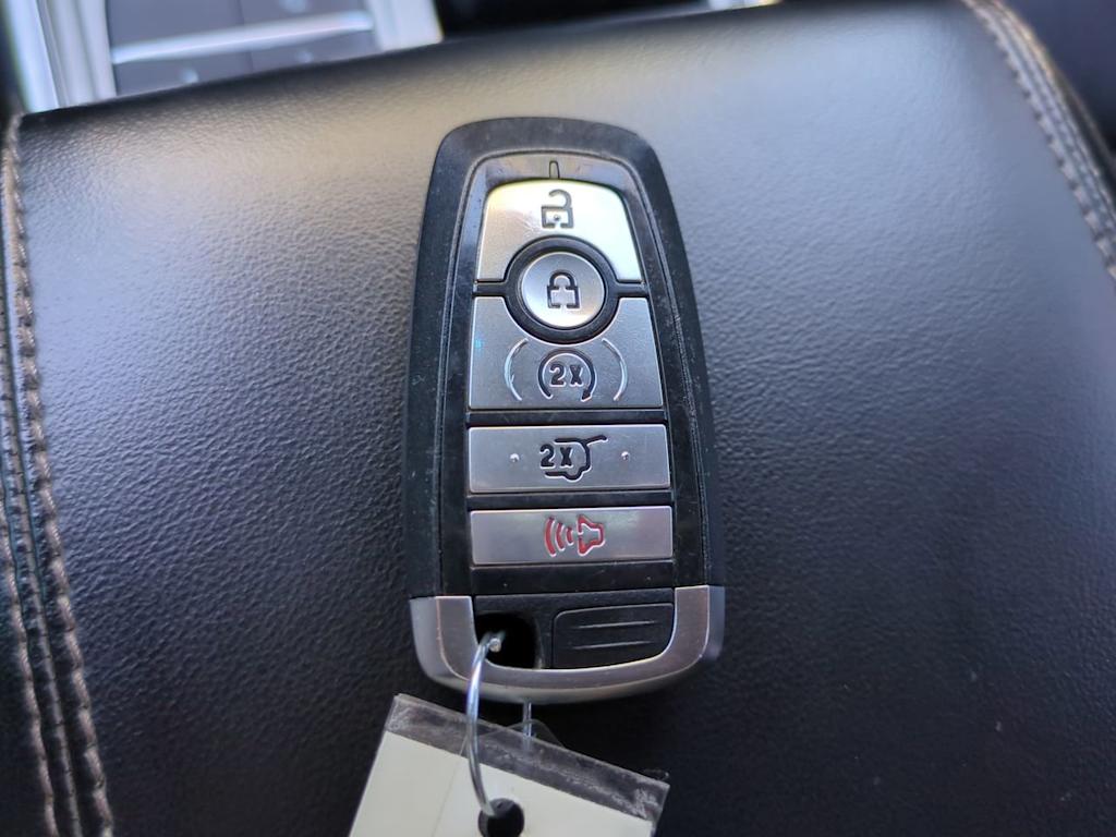 Thumbnail: 2022 Ford Explorer - 15