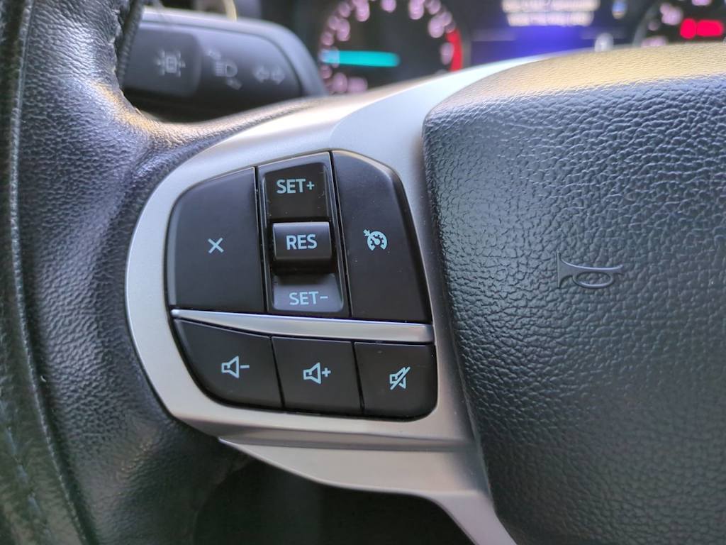 Thumbnail: 2022 Ford Explorer - 24