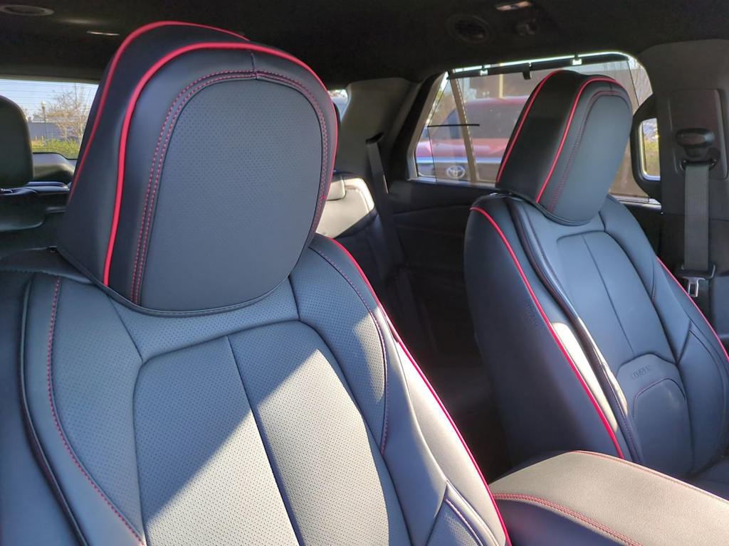 Thumbnail: 2025 Ford Explorer - 13