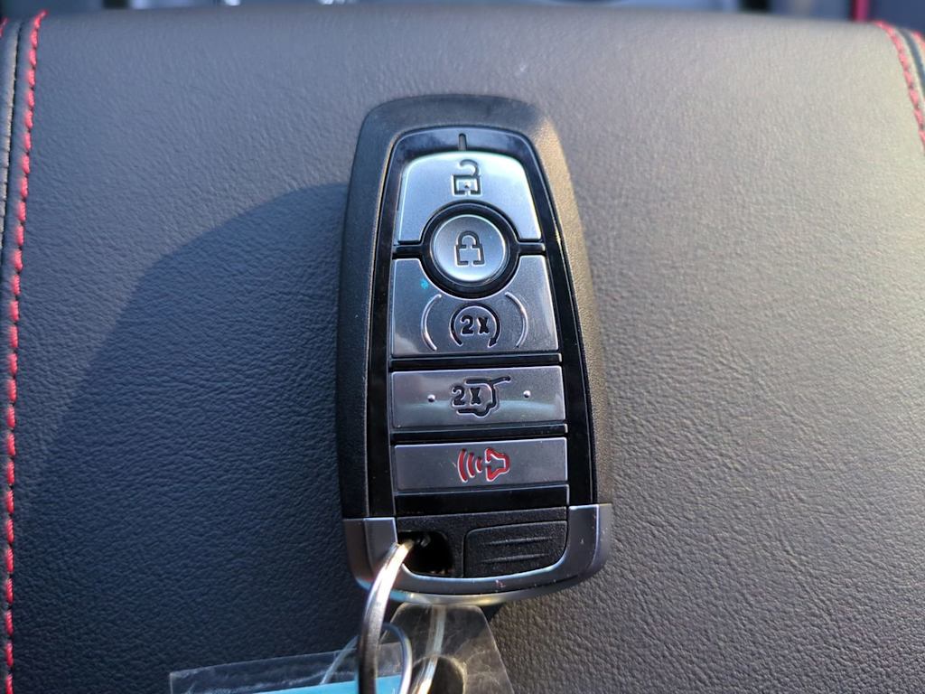 Thumbnail: 2025 Ford Explorer - 15