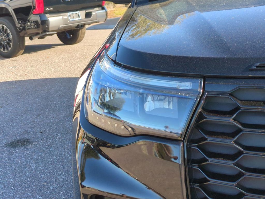 Thumbnail: 2025 Ford Explorer - 18