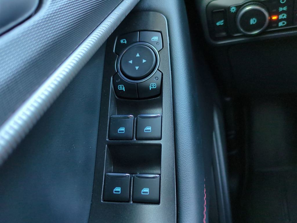 Thumbnail: 2025 Ford Explorer - 24