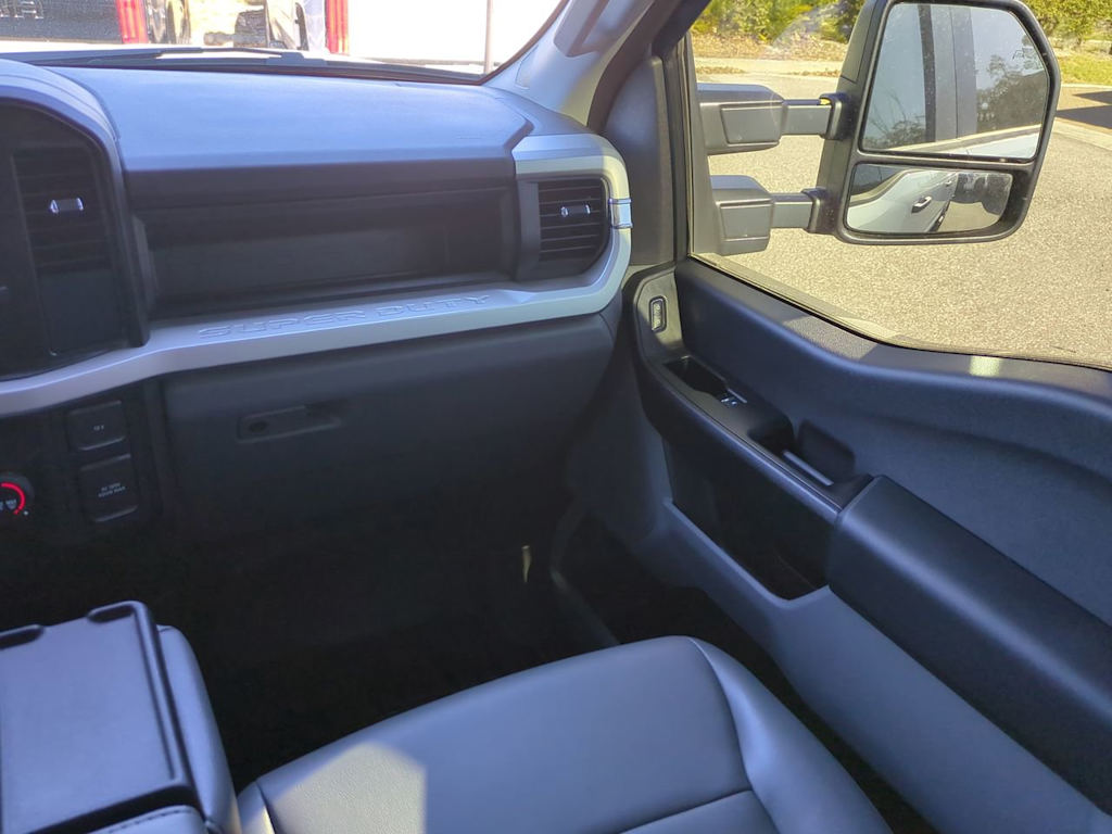 Thumbnail: 2024 Ford F-350 - 19