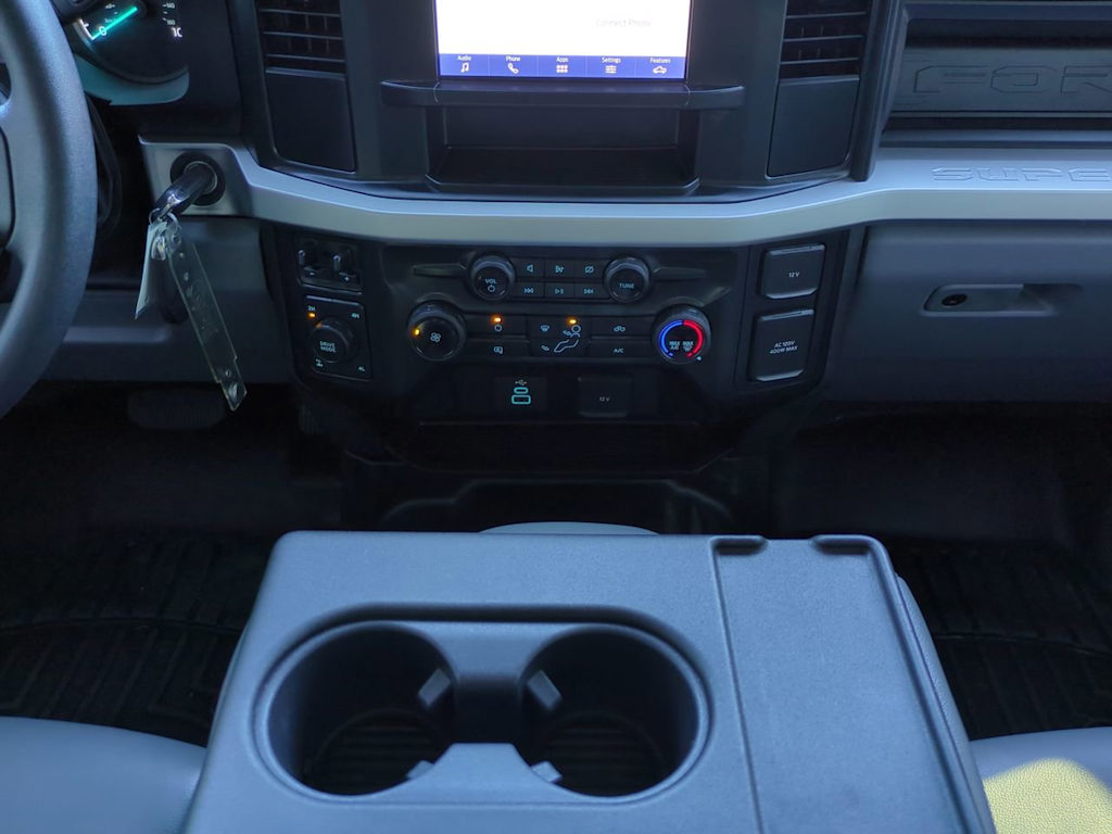 Thumbnail: 2024 Ford F-350 - 20