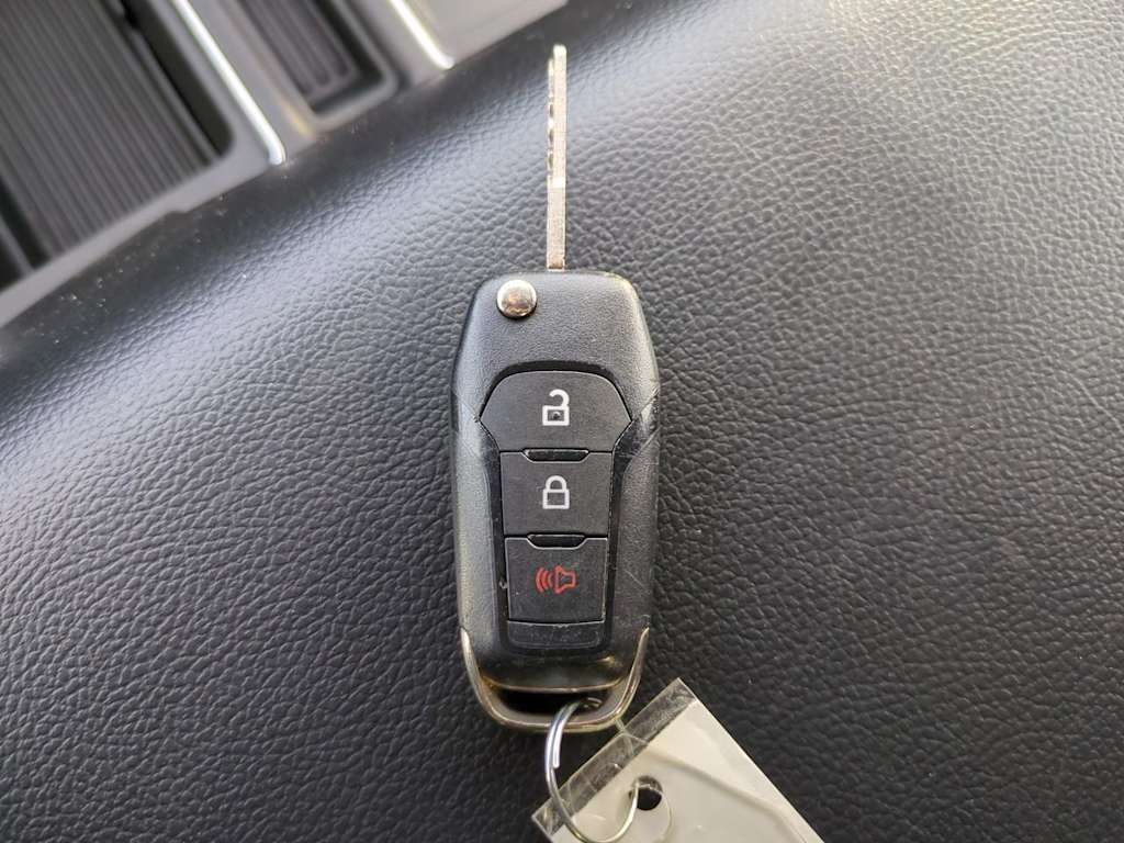 Thumbnail: 2018 Ford F-150 - 16