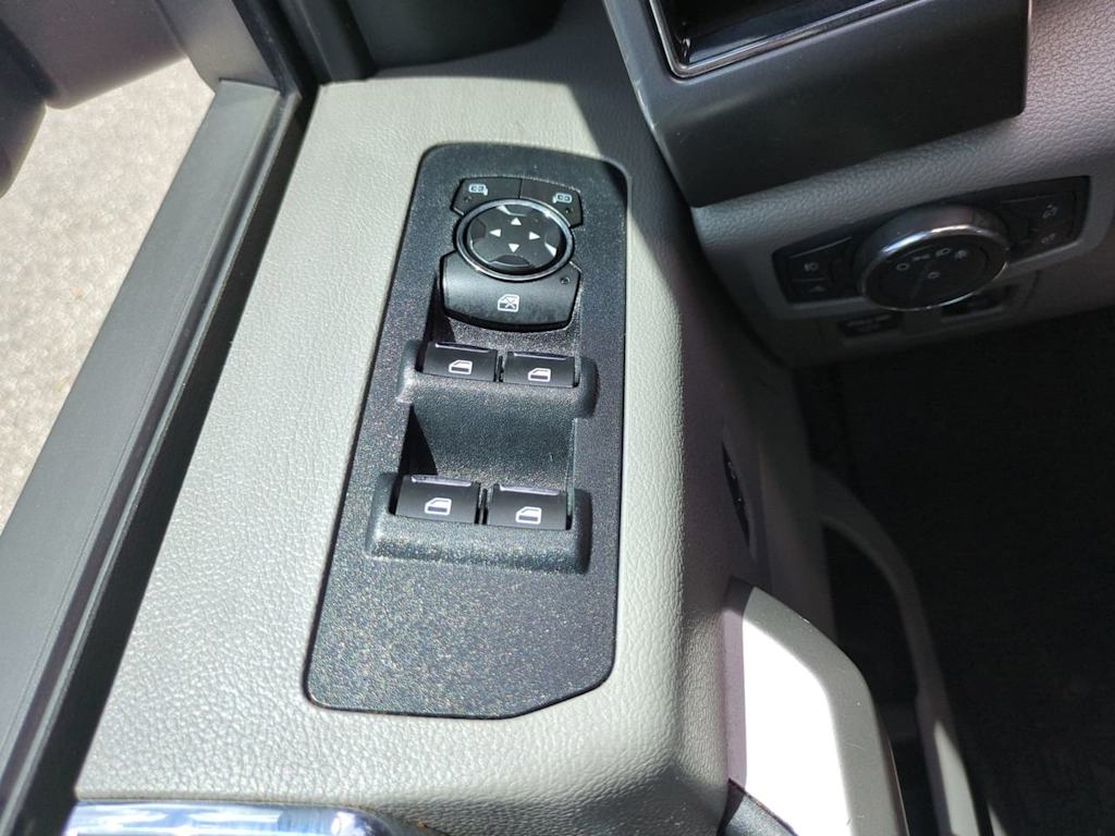 Thumbnail: 2020 Ford F-150 - 24