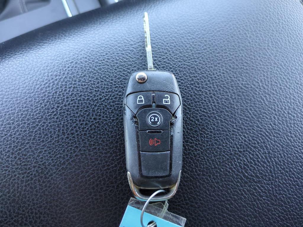 Thumbnail: 2018 Ford F-150 - 15