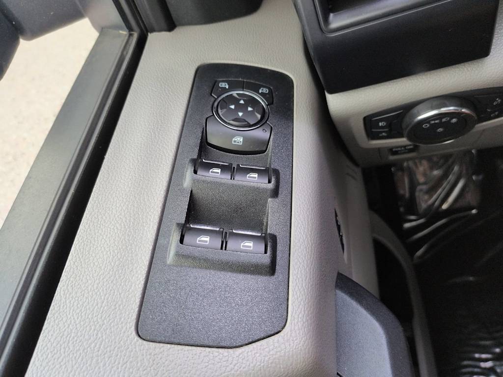 Thumbnail: 2020 Ford F-150 - 23