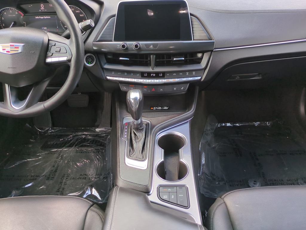 Thumbnail: 2022 Cadillac CT4 - 11