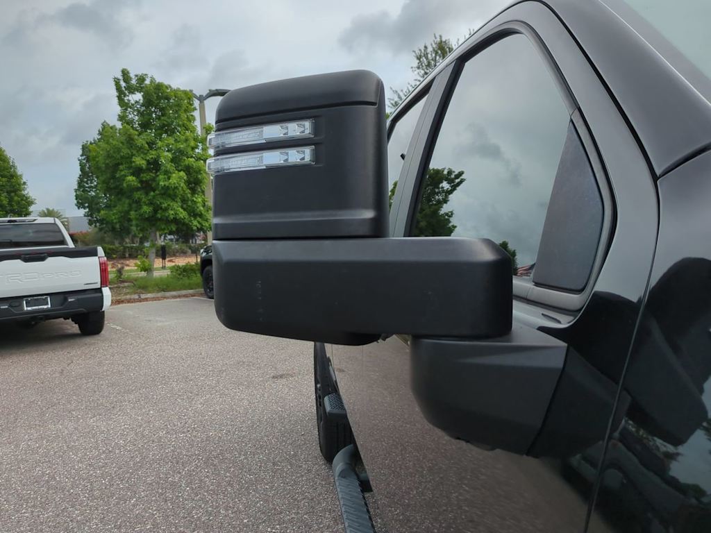 Thumbnail: 2020 Chevrolet Silverado 2500 - 19