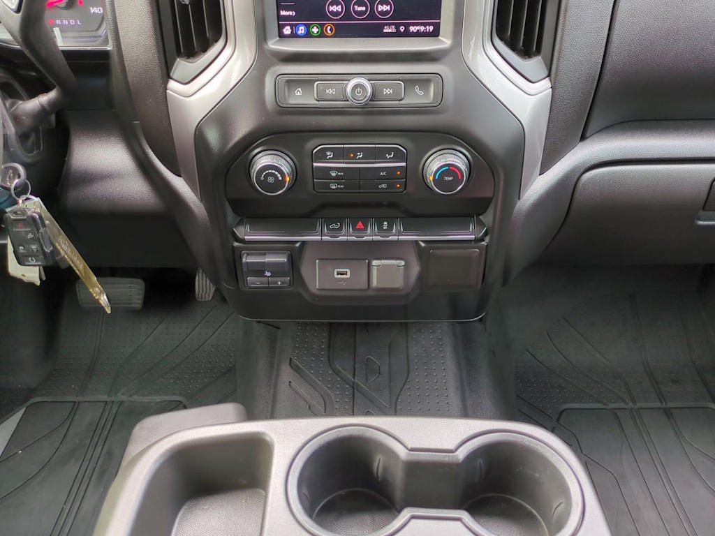 Thumbnail: 2020 Chevrolet Silverado 2500 - 21