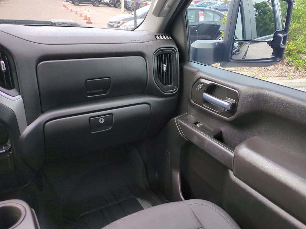 Thumbnail: 2020 Chevrolet Silverado 2500 - 20