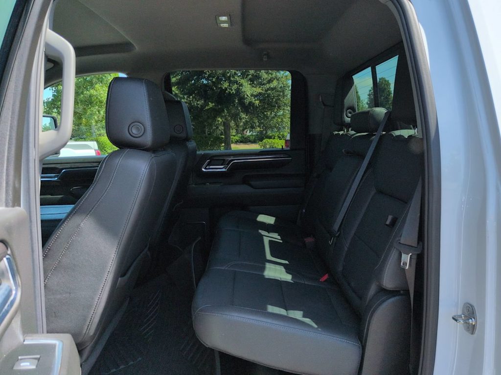 Thumbnail: 2024 Chevrolet Silverado 2500 - 11