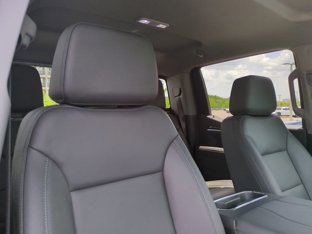 Thumbnail: 2025 Chevrolet Silverado 1500 - 10