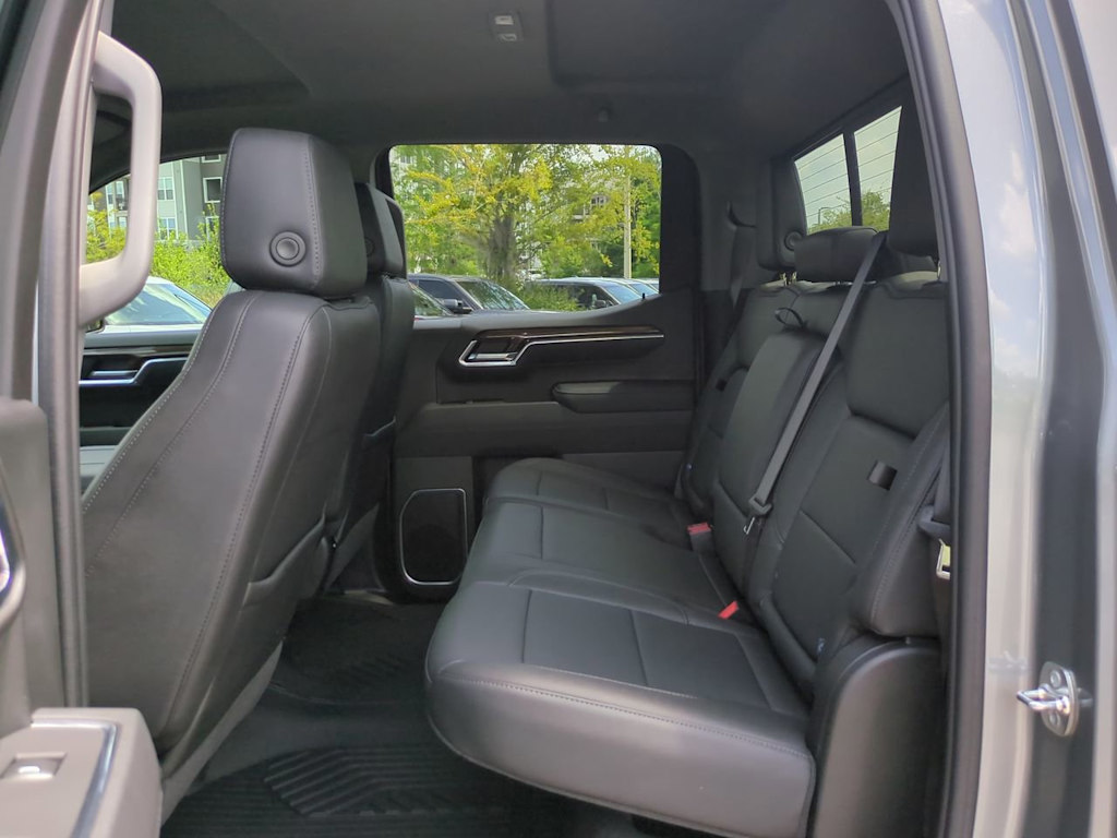Thumbnail: 2025 Chevrolet Silverado 1500 - 12