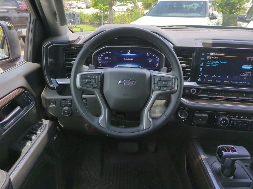 Thumbnail: 2025 Chevrolet Silverado 1500 - 9