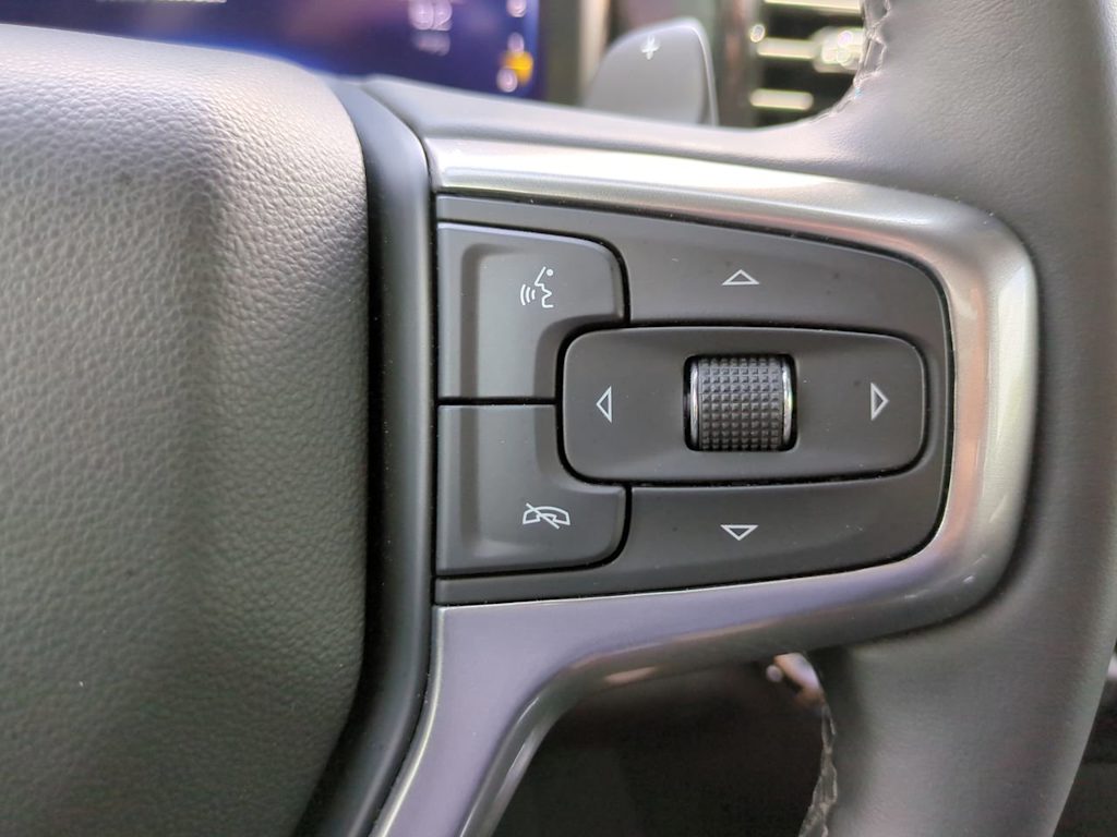 Thumbnail: 2025 Chevrolet Silverado 1500 - 26