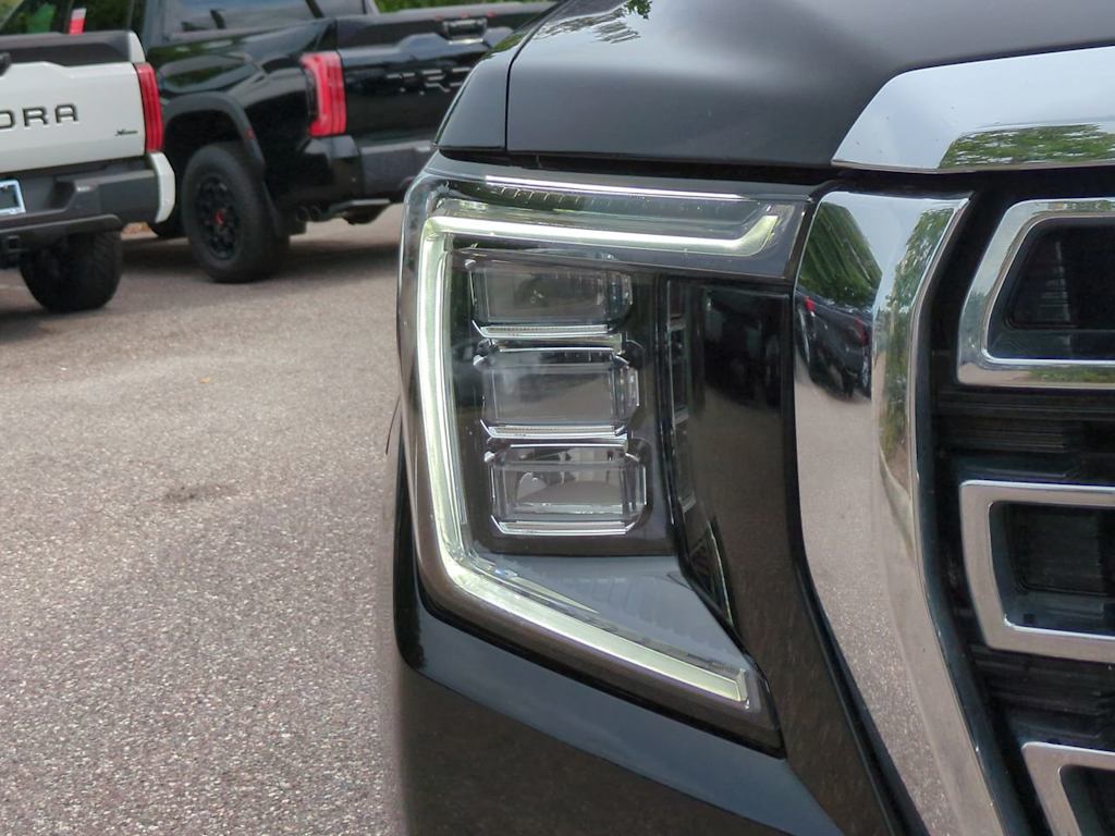 Thumbnail: 2021 GMC Yukon - 16
