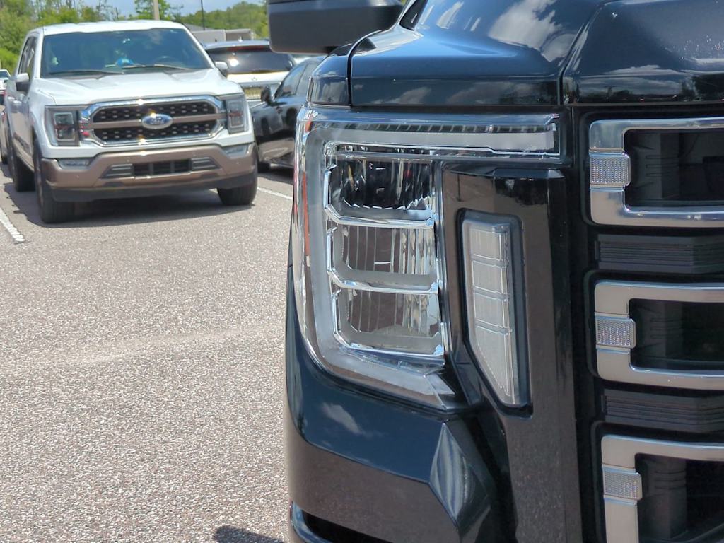 Thumbnail: 2020 GMC Sierra 3500 - 19