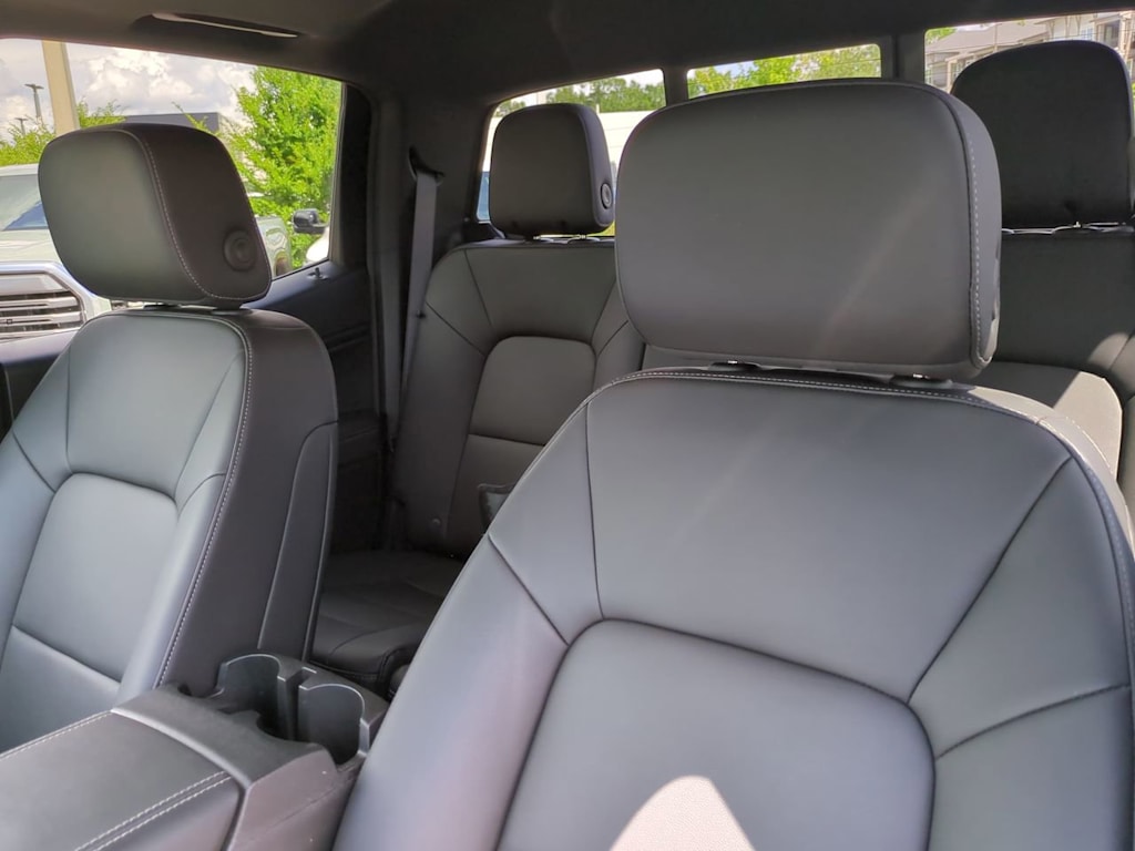 Thumbnail: 2023 GMC Canyon - 10