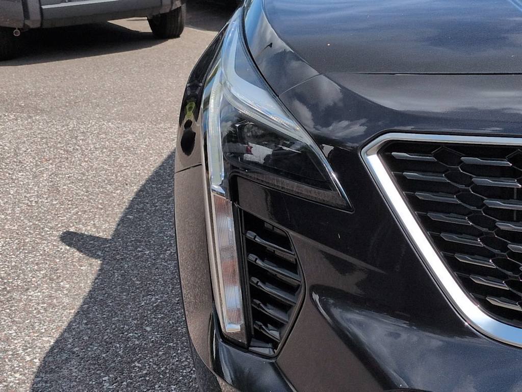 Thumbnail: 2023 Cadillac XT4 - 19