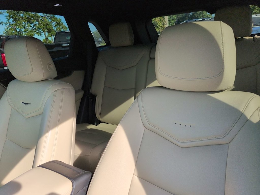 Thumbnail: 2019 Cadillac XT5 - 11