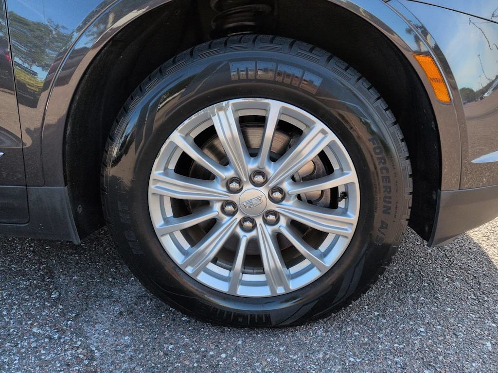 Thumbnail: 2019 Cadillac XT5 - 8