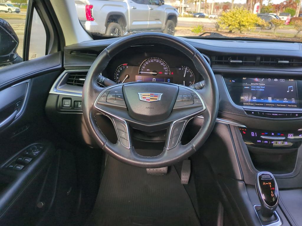 Thumbnail: 2018 Cadillac XT5 - 9