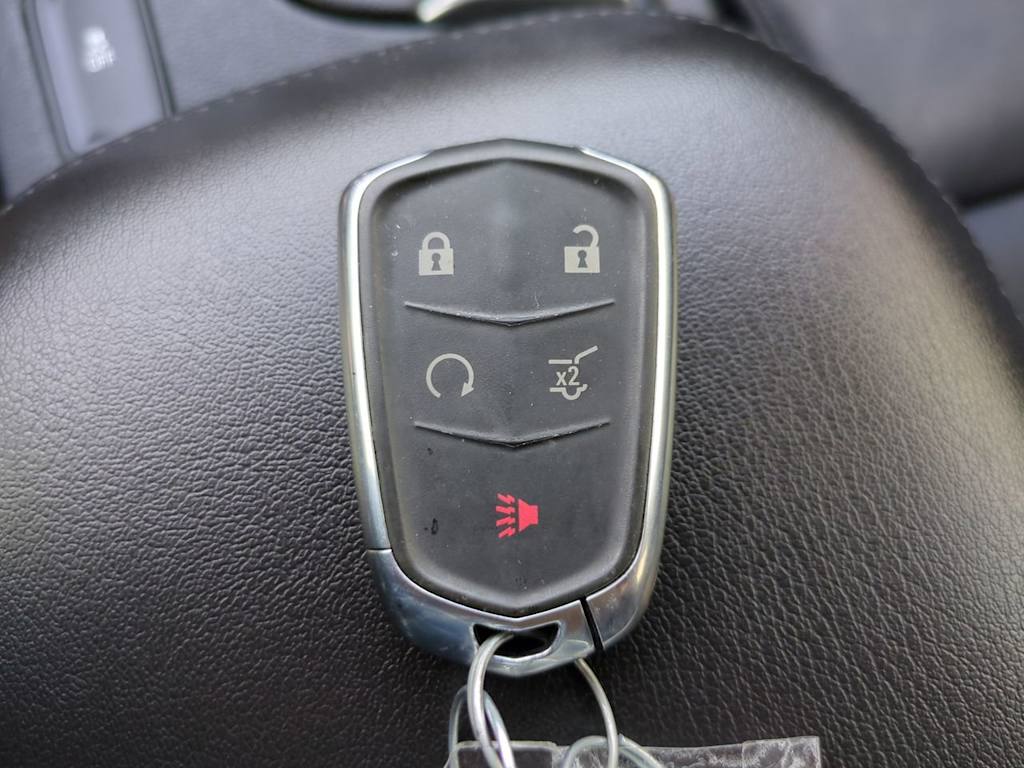 Thumbnail: 2018 Cadillac XT5 - 16