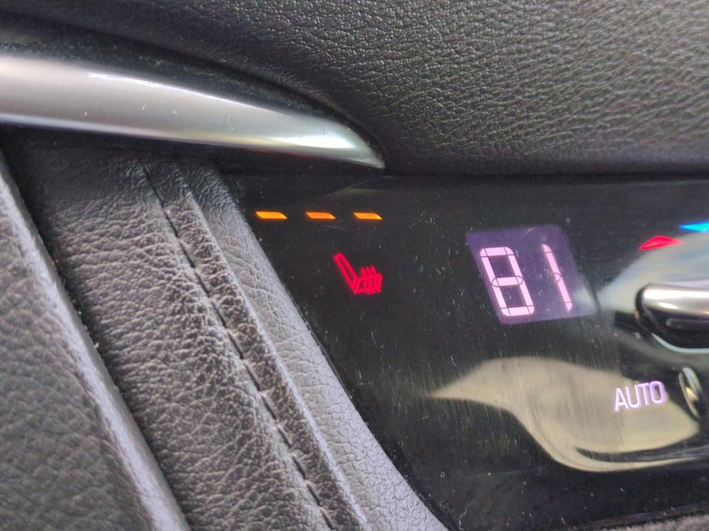 Thumbnail: 2018 Cadillac XT5 - 24