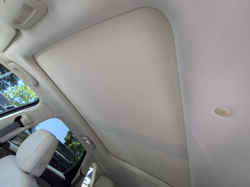 Thumbnail: 2021 Cadillac XT5 - 16