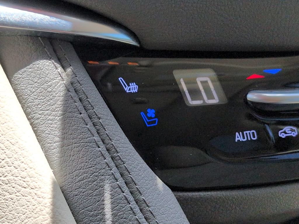 Thumbnail: 2021 Cadillac XT5 - 7