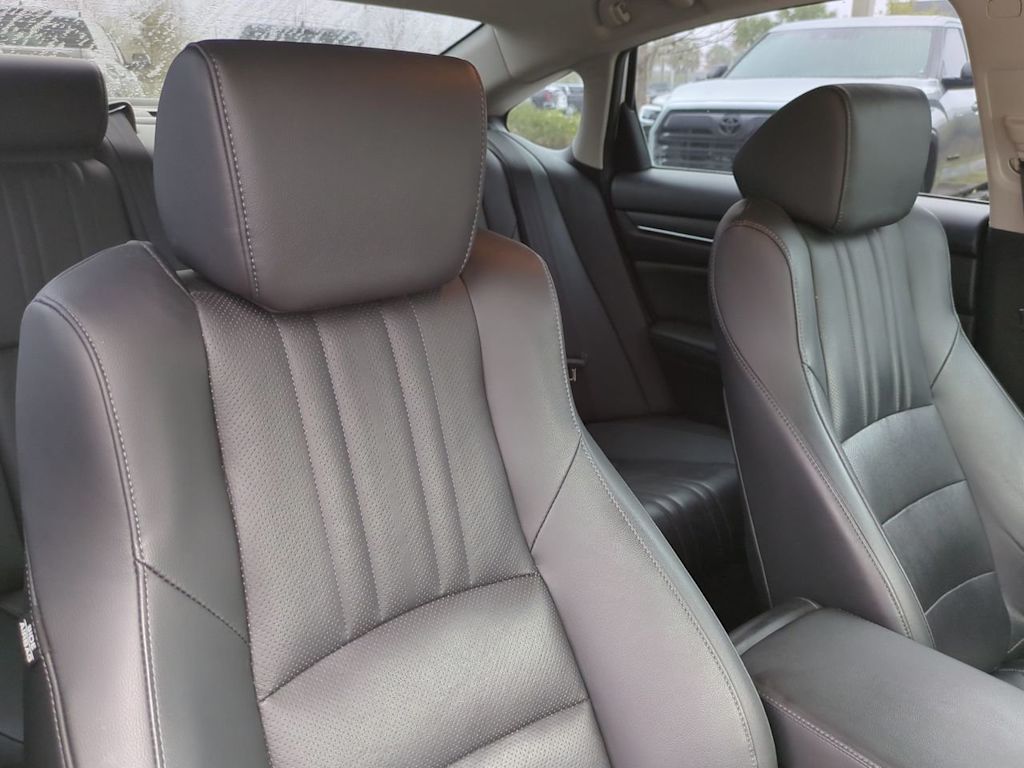 Thumbnail: 2022 Honda Accord - 9