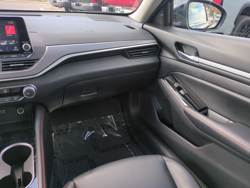 Thumbnail: 2025 Nissan Altima - 20