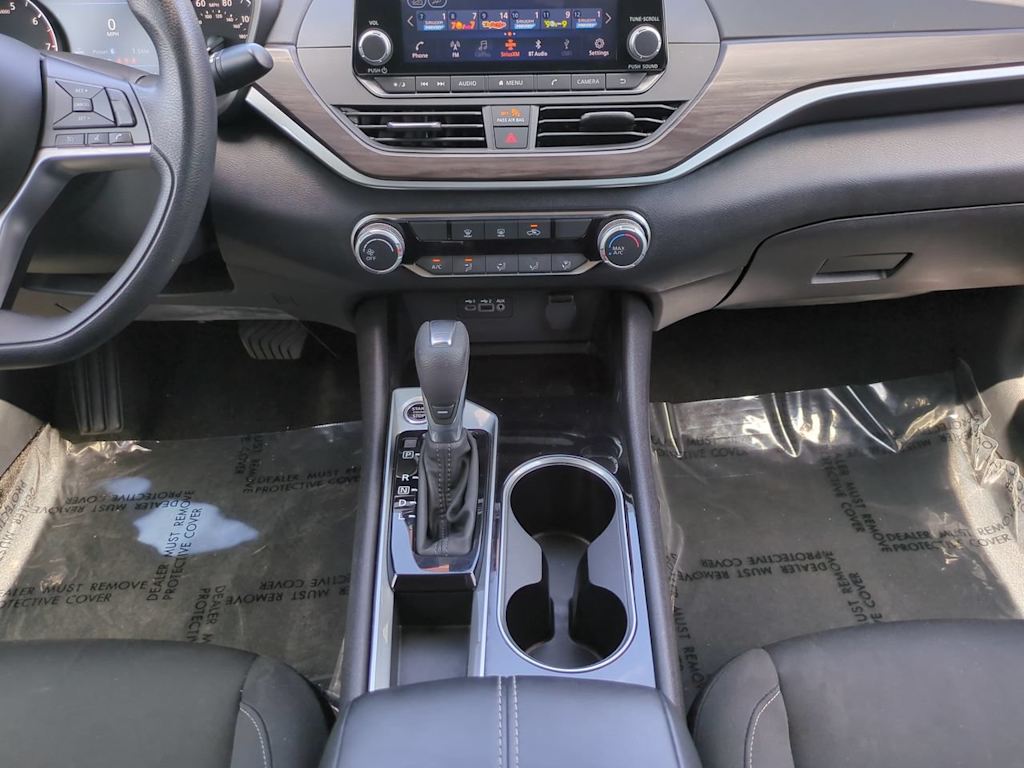 Thumbnail: 2024 Nissan Altima - 12