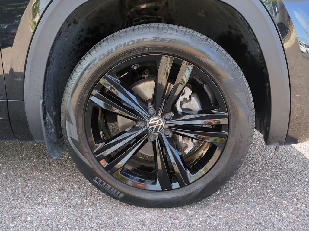 Thumbnail: 2023 Volkswagen Atlas - 8
