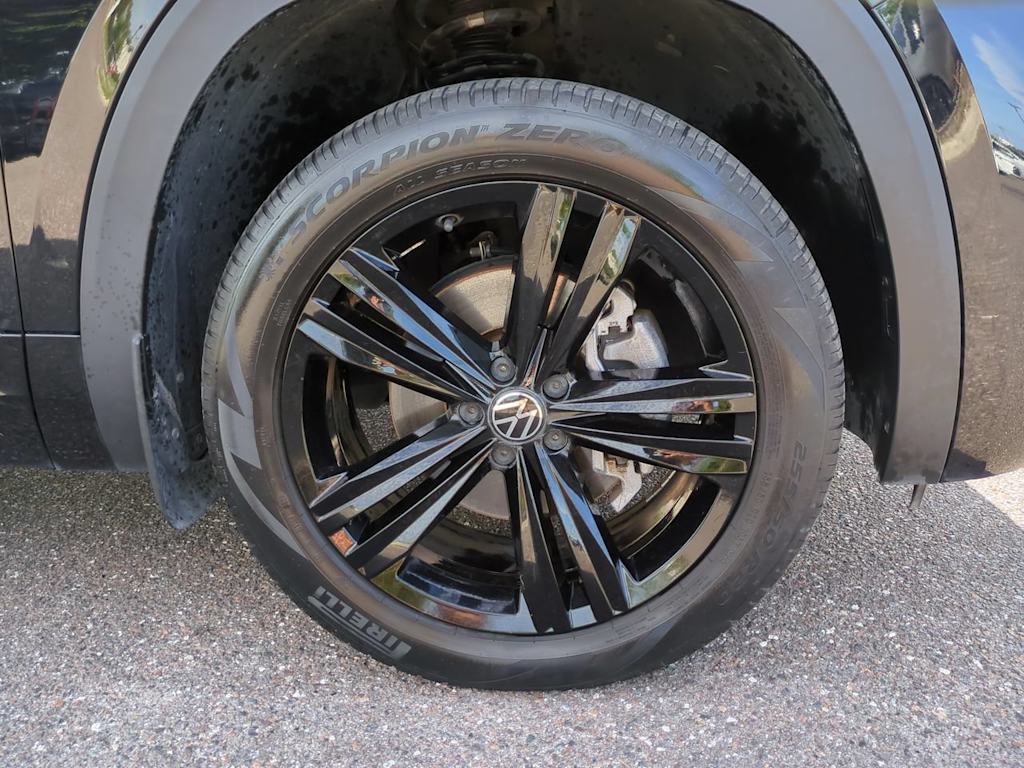 Thumbnail: 2023 Volkswagen Atlas - 8