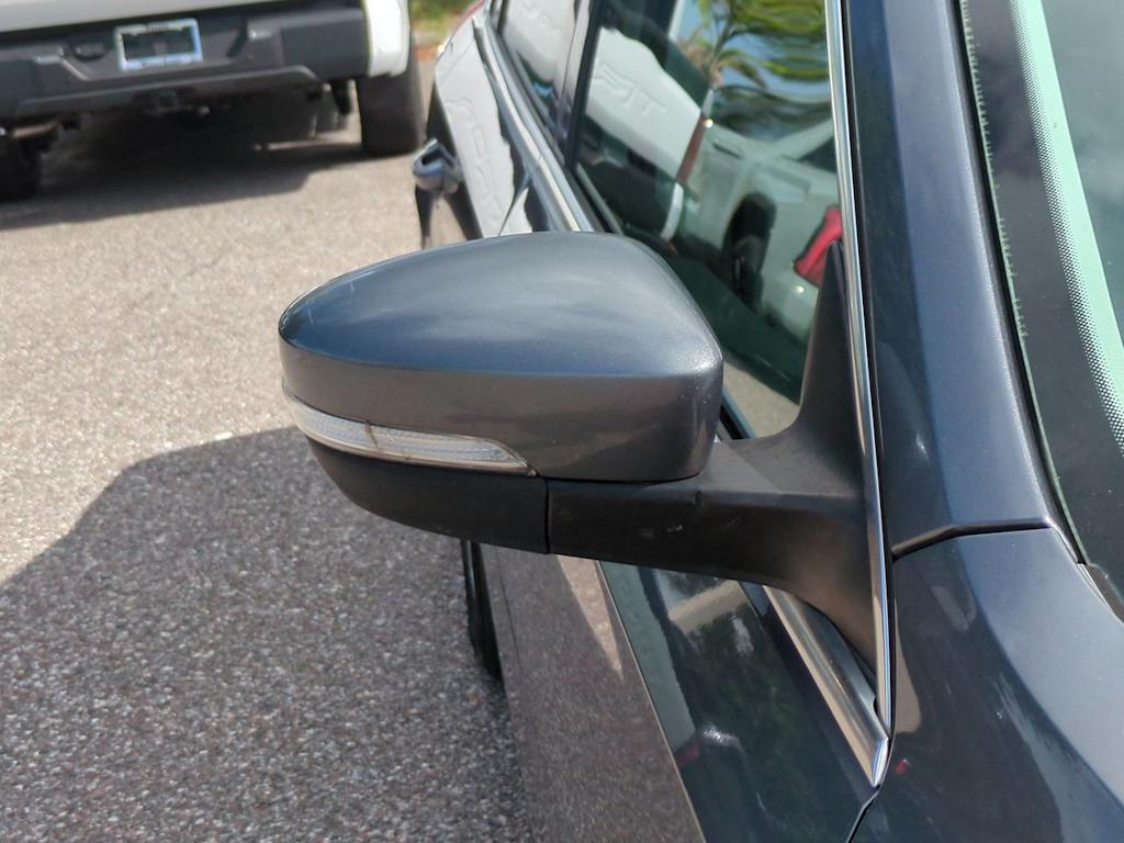 Thumbnail: 2014 Volkswagen Passat - 18