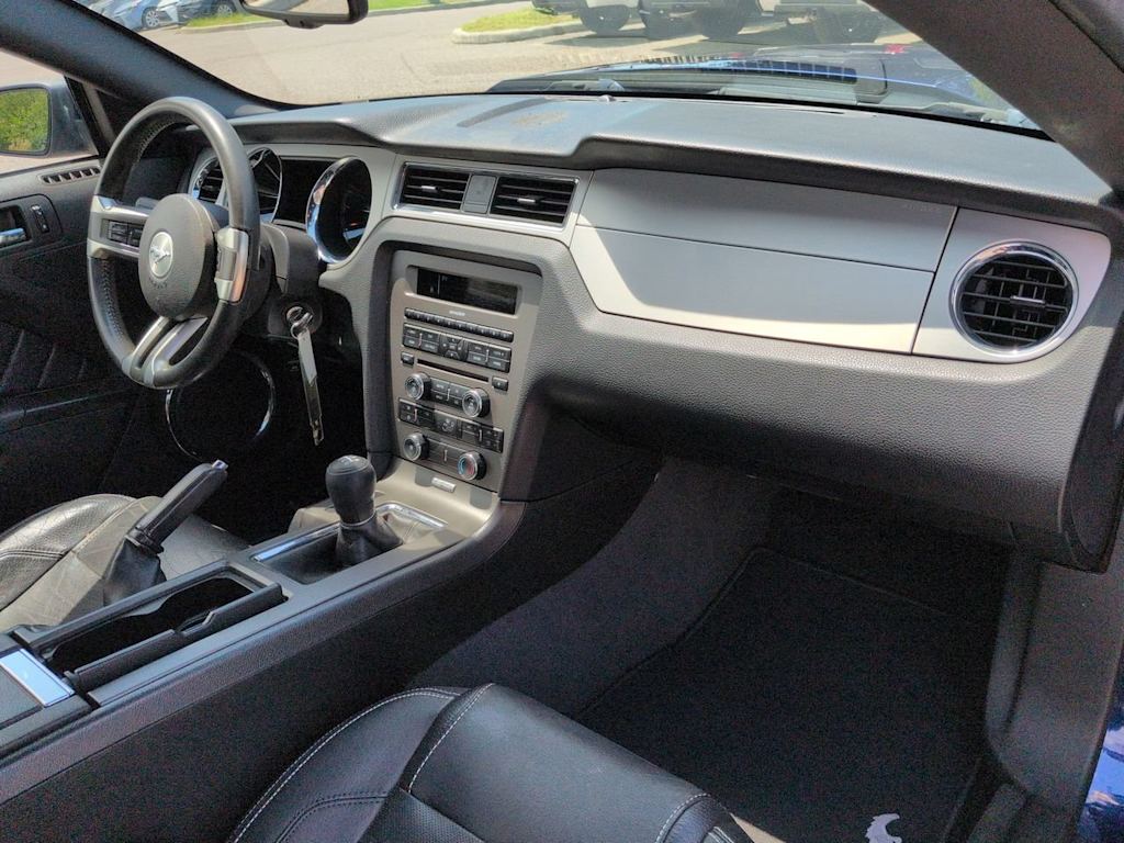 Thumbnail: 2012 Ford Mustang - 9