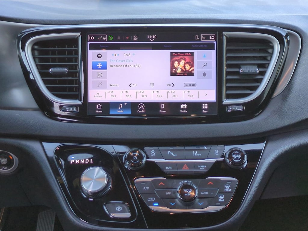 Thumbnail: 2025 Chrysler Pacifica - 14