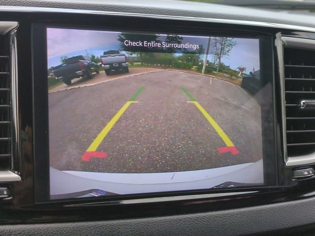 Thumbnail: 2025 Chrysler Pacifica - 22