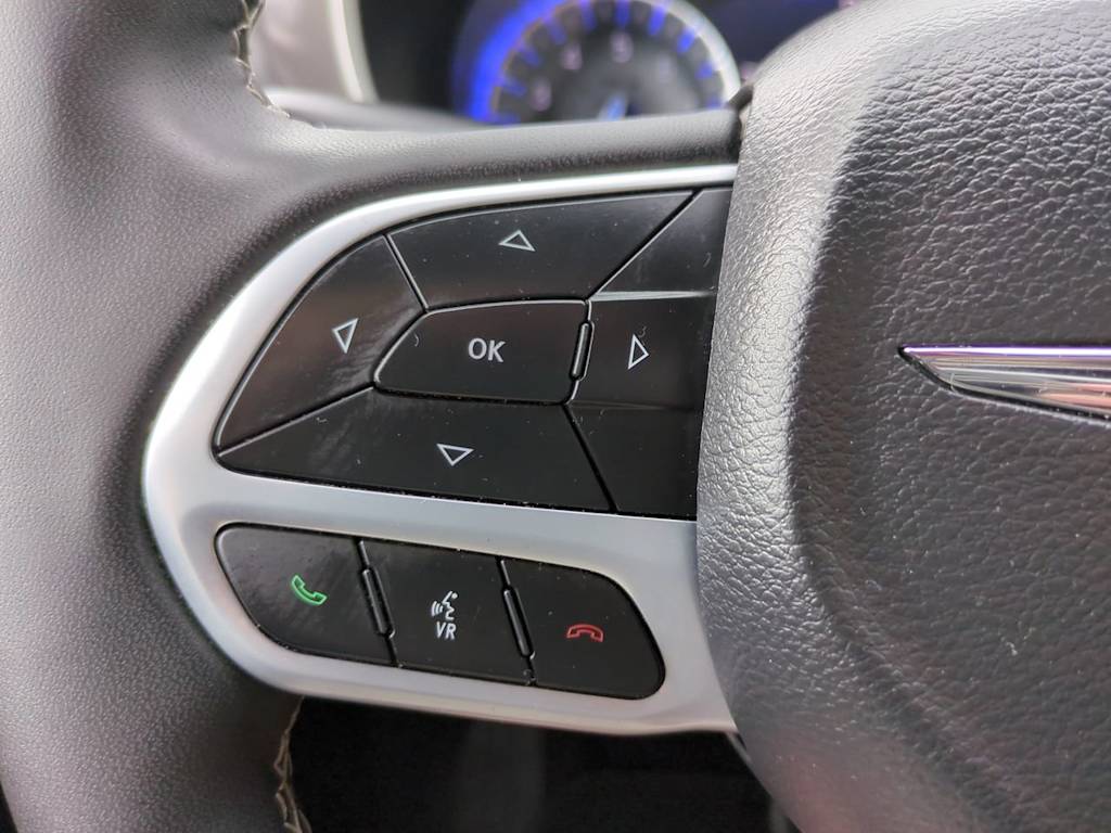 Thumbnail: 2025 Chrysler Pacifica - 26