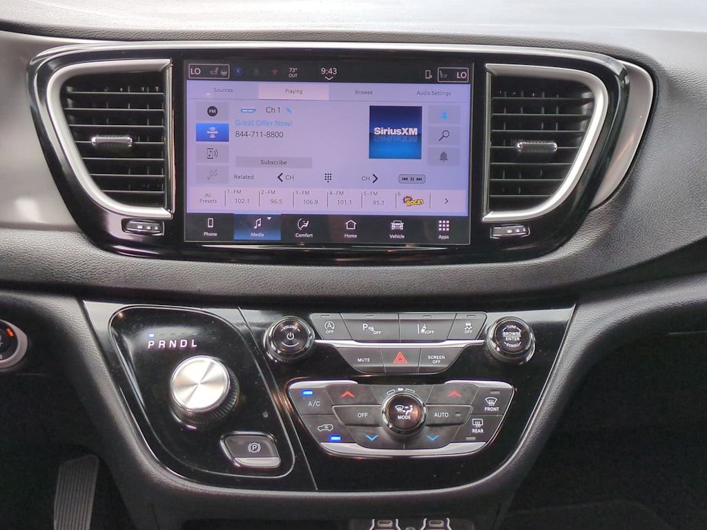 Thumbnail: 2025 Chrysler Pacifica - 12