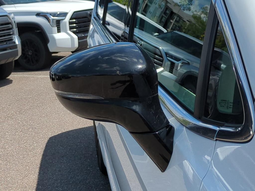 Thumbnail: 2024 Chrysler Pacifica - 9